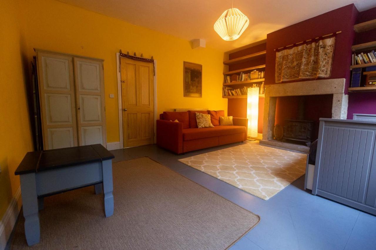 Beautiful Riverside Home, Hebden Bridge, Woodland Views, Sleeps 2 - 9 Exterior foto