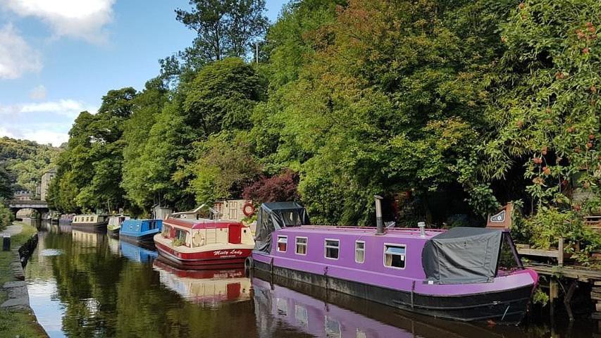 Beautiful Riverside Home, Hebden Bridge, Woodland Views, Sleeps 2 - 9 Exterior foto
